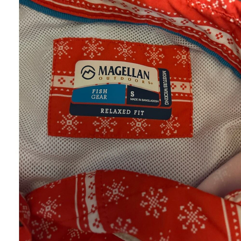 Magellan Outdoors Womens Christmas Red Relaxed Fit Gear Long Sleeve Shirt Size S - Picture 3 of 5